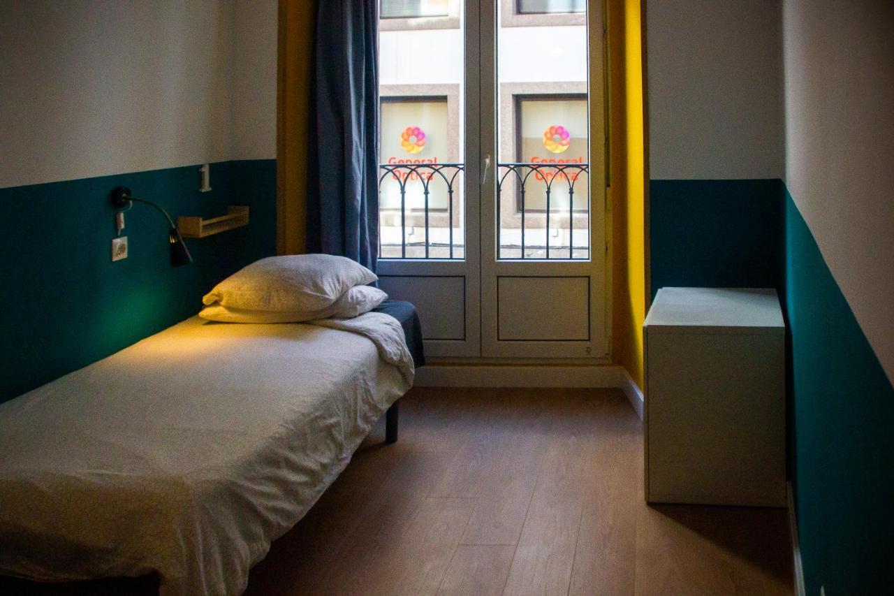 Bed 4-Bed Mixed Dormitory Room